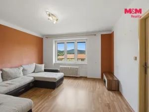 Prodej bytu 3+1, Jince, Čenkovská, 69 m2