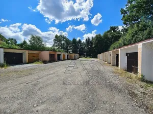 Prodej garáže, Hluboká nad Vltavou, 16 m2