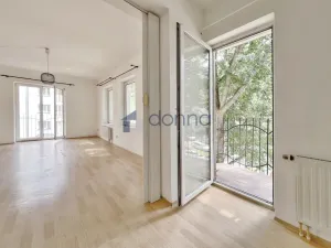 Prodej bytu 3+1, Praha, Podolská, 86 m2