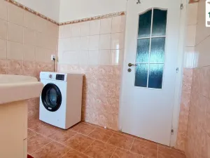 Pronájem bytu 2+1, Cheb, Dyleňská, 54 m2