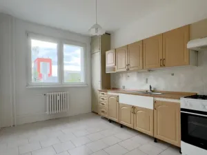 Prodej bytu 3+1, Česká Lípa, Bratří Čapků, 67 m2