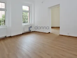 Pronájem bytu 2+1, Praha, Štěpánská, 48 m2