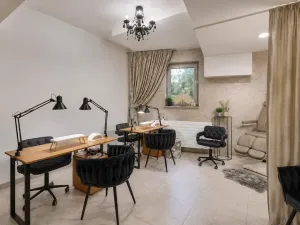 Pronájem obchodního prostoru, Praha - Vyšehrad, Hostivítova, 73 m2