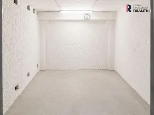 Pronájem garáže, Praha - Troja, Písečná, 18 m2