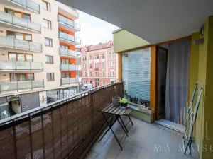 Pronájem bytu 2+kk, Praha - Libeň, Kurta Konráda, 61 m2