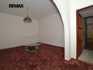 Prodej rodinného domu, Chrást, 9. května, 245 m2