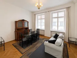 Pronájem bytu 3+1, Praha - Malá Strana, Sněmovní, 85 m2