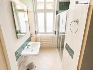 Prodej bytu 1+kk, Praha - Smíchov, Kotevní, 43 m2