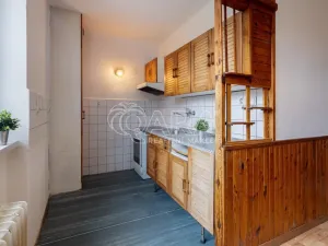 Prodej bytu 3+1, Kamenice, Sídliště I, 72 m2