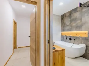 Prodej rodinného domu, Veltrusy, U Luhu, 200 m2