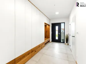 Prodej rodinného domu, Veltrusy, U Luhu, 200 m2