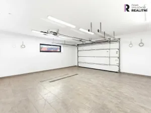 Prodej rodinného domu, Veltrusy, U Luhu, 200 m2