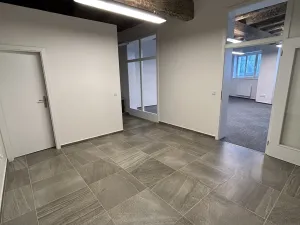 Pronájem kanceláře, Olomouc, Dolní náměstí, 104 m2