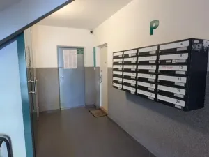 Pronájem bytu 2+kk, Praha - Krč, Pujmanové, 39 m2