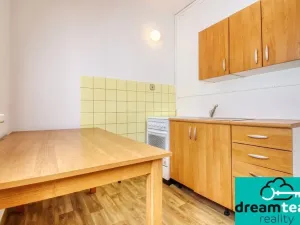 Prodej bytu 3+1, Rožnov pod Radhoštěm, Travinářská, 74 m2