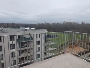 Pronájem bytu 2+kk, Pardubice - Zelené Předměstí, Pod Vinicí, 63 m2