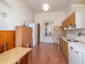 Prodej bytu 2+1, Mariánské Lázně, Hlavní třída, 79 m2
