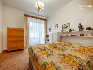 Prodej bytu 2+1, Mariánské Lázně, Hlavní třída, 79 m2