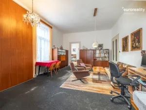 Prodej bytu 2+1, Mariánské Lázně, Hlavní třída, 79 m2