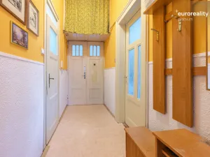 Prodej bytu 2+1, Mariánské Lázně, Hlavní třída, 79 m2