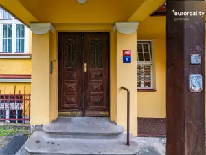 Prodej bytu 2+1, Mariánské Lázně, Hlavní třída, 79 m2