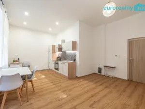 Pronájem bytu 3+kk, Mariánské Lázně, Třebízského, 77 m2