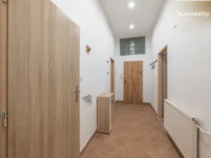 Pronájem bytu 3+kk, Mariánské Lázně, Třebízského, 77 m2