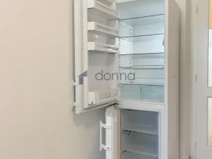 Pronájem bytu 2+kk, Praha, Velvarská, 48 m2