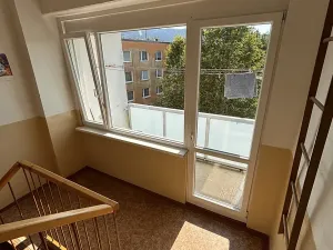 Pronájem bytu 2+kk, Liberec, Gagarinova, 36 m2