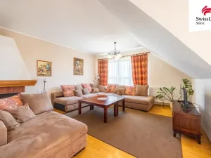 Prodej vícegeneračního domu, Praha - Písnice, Na losách, 436 m2