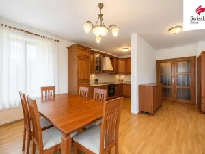 Prodej vícegeneračního domu, Praha - Písnice, Na losách, 436 m2