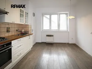 Pronájem bytu 2+1, Nymburk, Park v Kolonii, 64 m2