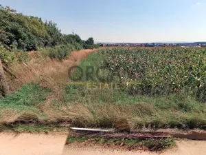Prodej podílu komerčního pozemku, Moravský Písek, 1525 m2
