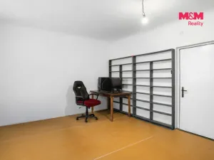 Prodej obchodního prostoru, Kladno, Dr. Steinera, 376 m2