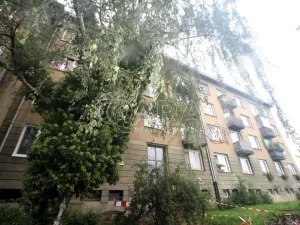 Pronájem bytu 2+kk, Praha - Strašnice, Ke Strašnické, 36 m2
