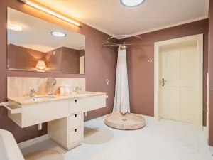 Prodej rodinného domu, Loket, 562 m2