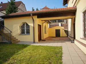 Pronájem rodinného domu, Praha, 215 m2