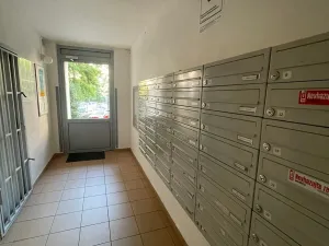 Prodej bytu 2+kk, Praha, 45 m2