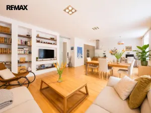 Pronájem bytu 2+kk, Praha - Bubeneč, Eliášova, 102 m2