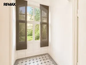 Pronájem bytu 2+kk, Praha - Bubeneč, Eliášova, 102 m2