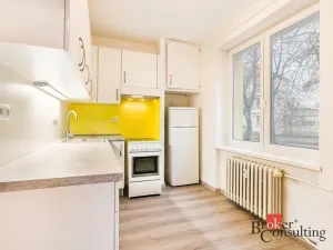 Prodej bytu 2+1, Slavkov u Brna, Komenského náměstí, 53 m2