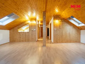 Prodej ubytování, Horní Třešňovec, 847 m2