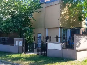 Pronájem bytu 1+1, Praha - Kyje, Jamská, 58 m2