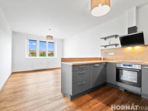 Prodej bytu 3+kk, Praha - Vršovice, Vršovická, 87 m2