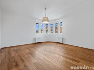 Prodej bytu 3+kk, Praha - Vršovice, Vršovická, 87 m2