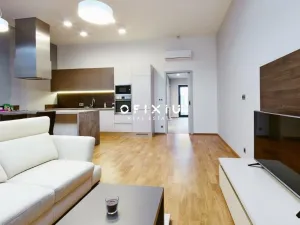 Pronájem bytu 2+kk, Brno - Brno-město, Jakubská, 68 m2