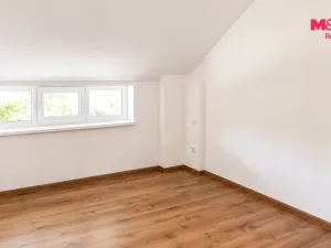Pronájem bytu 3+kk, Běstovice, 78 m2