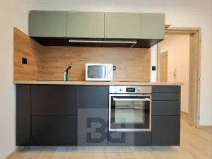 Pronájem bytu 1+1, Jaroměř, Královédvorská, 38 m2