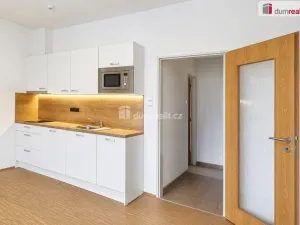 Pronájem bytu 1+kk, Praha - Březiněves, Na hlavní, 30 m2