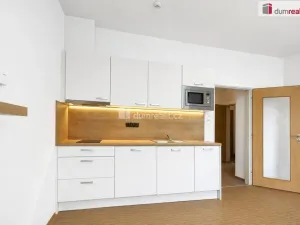 Pronájem bytu 1+kk, Praha - Březiněves, Na hlavní, 30 m2